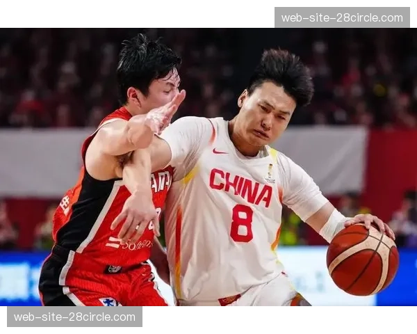 赵睿五犯离场后战术调整 后卫线轮换与球权分配变化